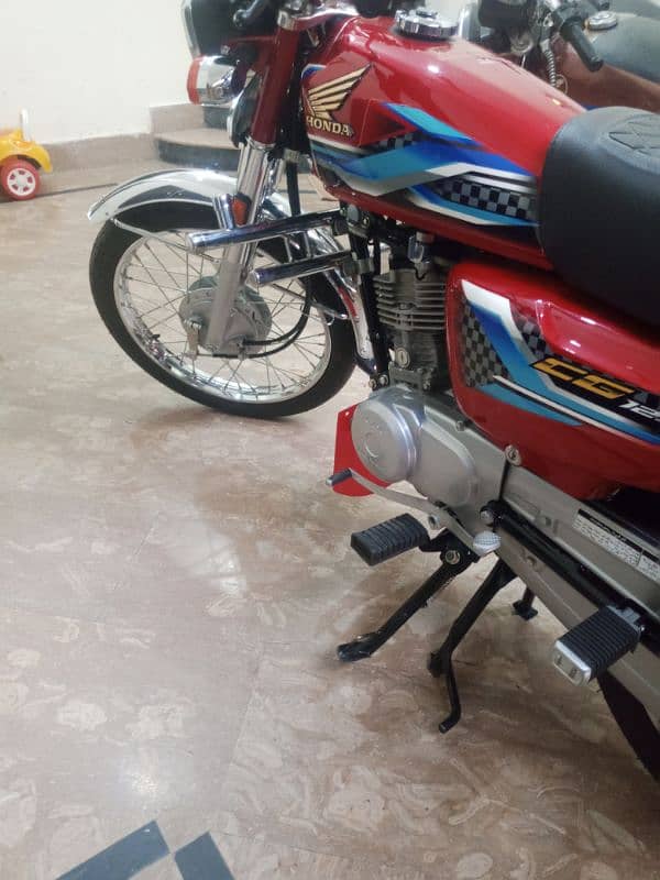 Honda 125 6