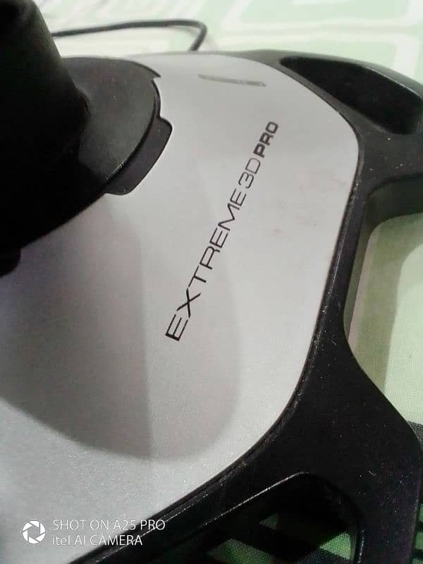 Logitech extreme 3d pro flight stick 5