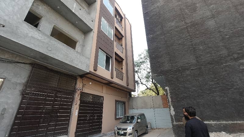 Premium 700 Square Feet Flat Is Available For sale In Jail Road 1