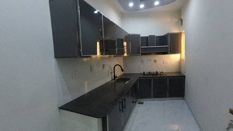 Premium 700 Square Feet Flat Is Available For sale In Jail Road 6