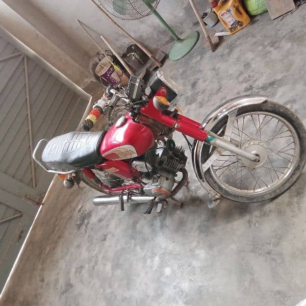 2 stock Yamaha with reasonable price 0