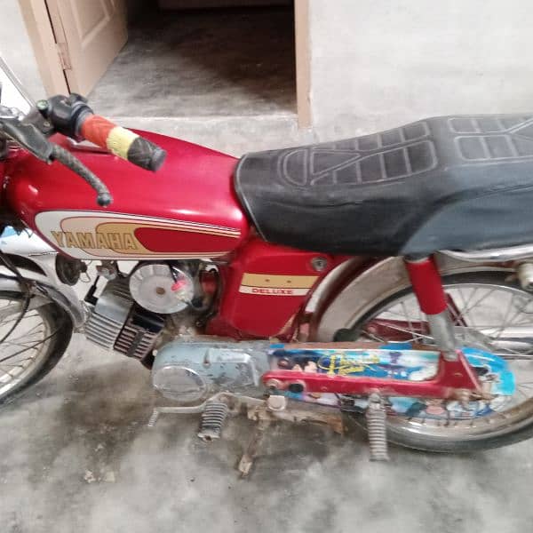 2 stock Yamaha with reasonable price 5