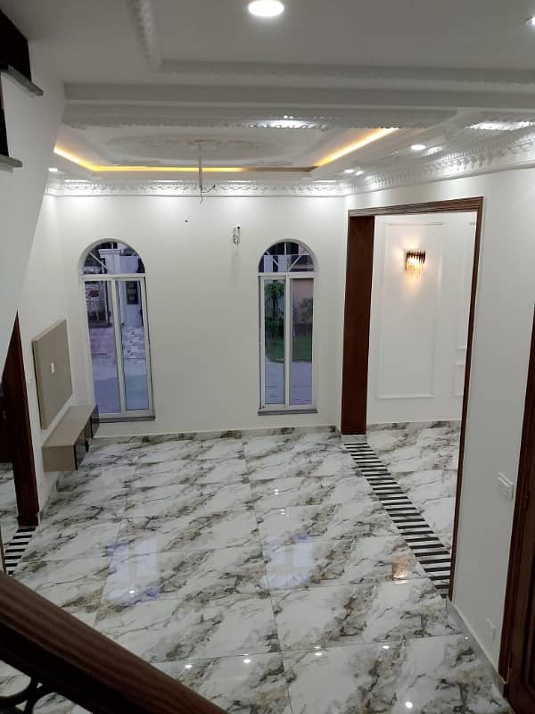 5 MARLA BRAND NEW LUXURY SPANISH ELEVATION DESIGN CORNER HOUSE AVAILABLE FOR SALE IN FORMANITES HOUSING SCHEME BLOCK -E LAHORE. 8