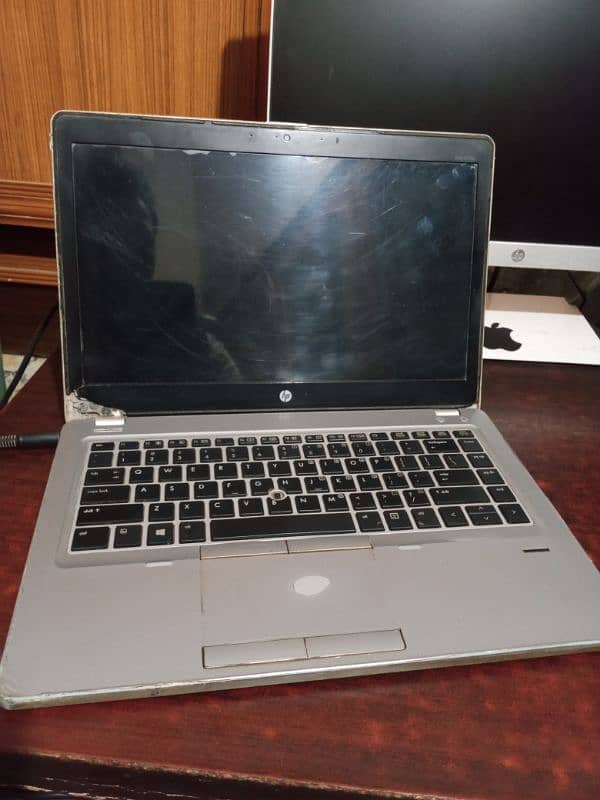 HP folio 9470m for sale / LCD demage 4