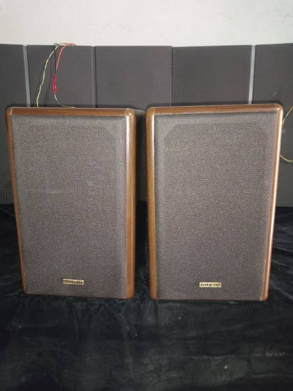 Onkyo d202ltd . BOSE kef Klipsch focal Yamaha. 0