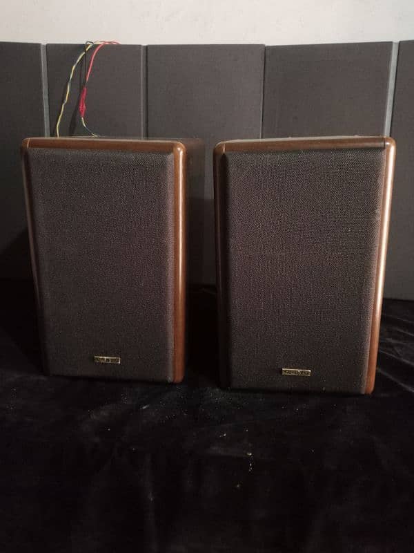 Onkyo d202ltd . BOSE kef Klipsch focal Yamaha. 7