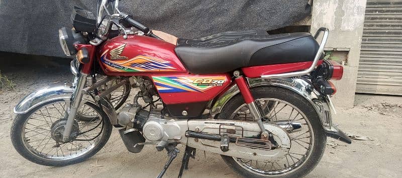 Honda CD 70cc. 03004134410 2