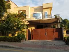 10 Marla House for sale in Bahria Town phase 2