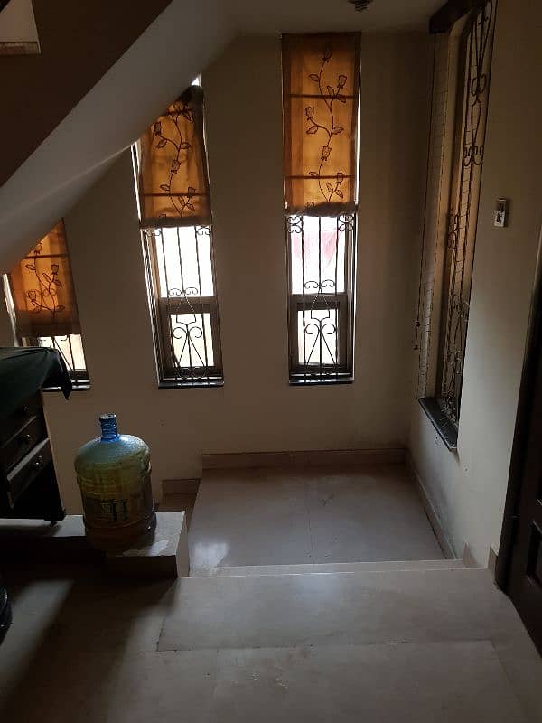 10 Marla House for sale in Bahria Town phase 2 8