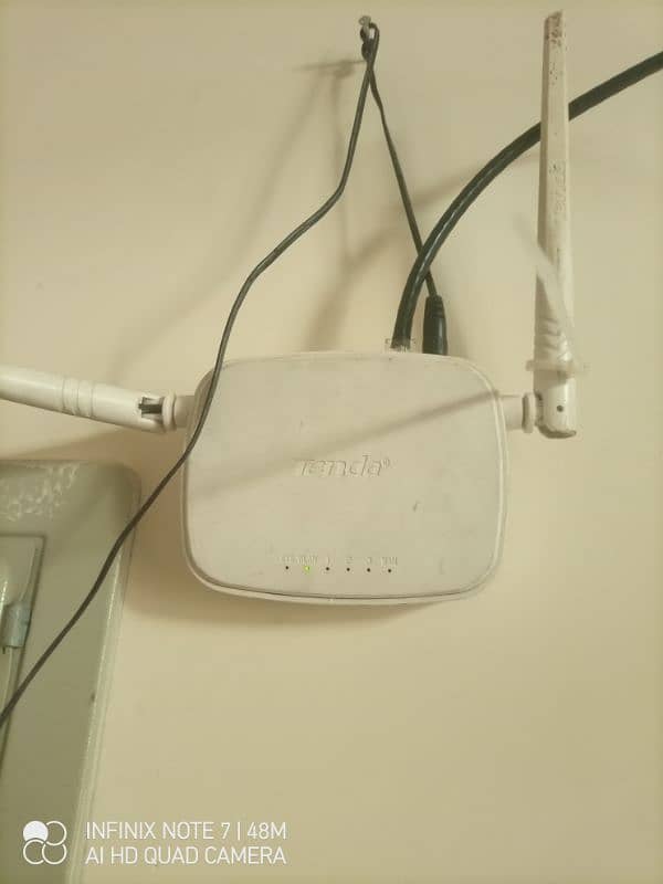 Tenda N301 wifi router for sale 1