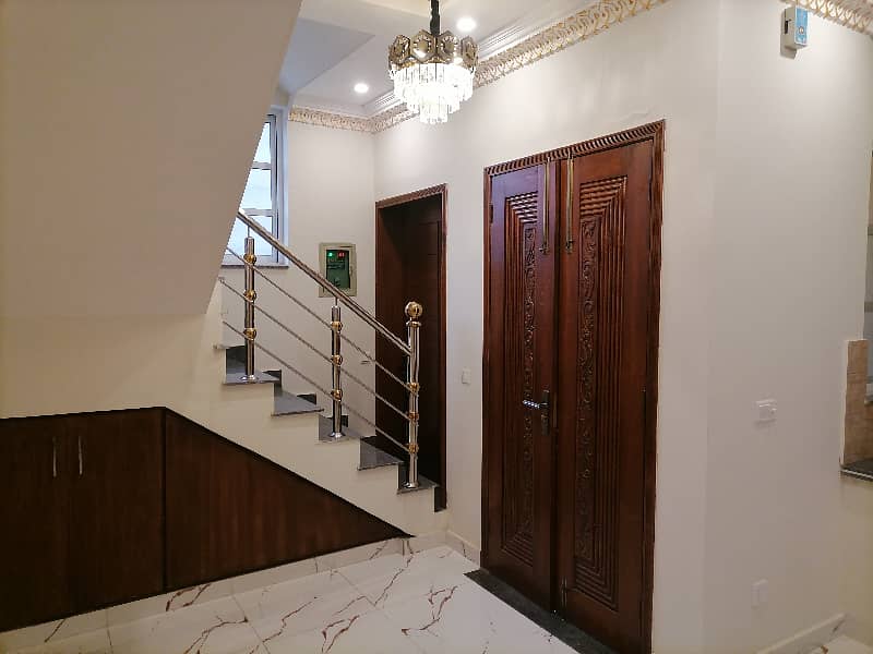 3 Marla House In Lahore Is Available For sale 5