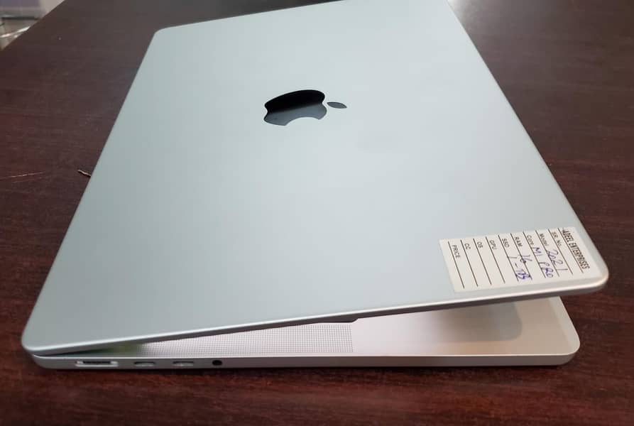 CTO MACBOOK M1 PRO 2021, 14" 16gb Ram 1tb ssd 1