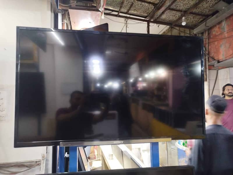 USED - Branded Original Samsung & Sony Simple LED TVs For Sale 1