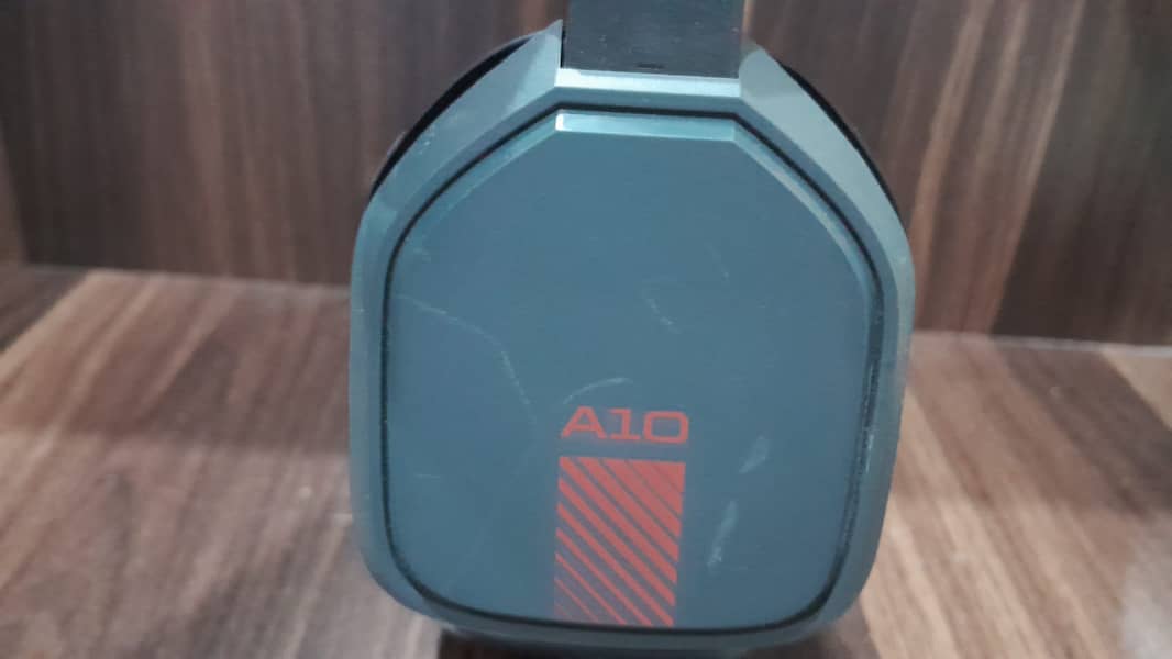 Original Logitech Astro A10 Gaming Headphones. Discounted Price 3