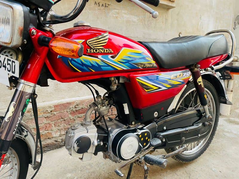 Honda CD 70CC 4