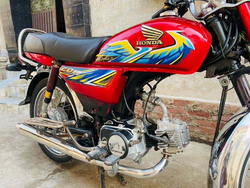 Honda CD 70CC 6