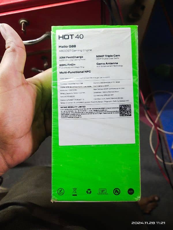 Infinix hot40 2