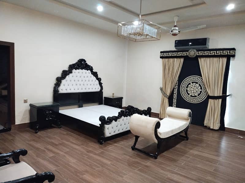 Fully Furnished Luxury For Rent Officer Colony No 1 Society Area Boundary Wall Canal Road Faisalabad 3 19