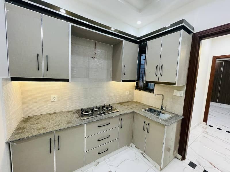 10 Marla Spacious House Is Available In Citi Housing Society For sale 13