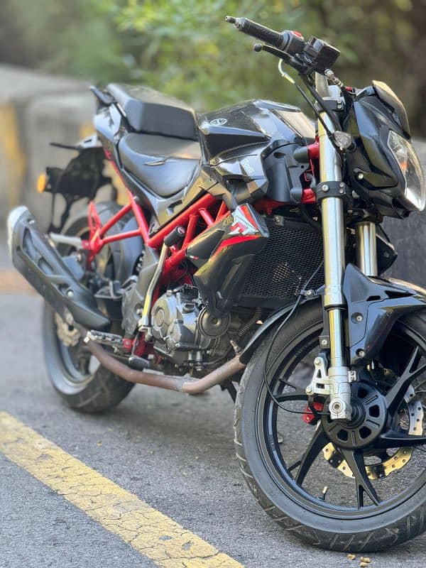 Benelli TNT 150i 2019 model Islamabad registered 8