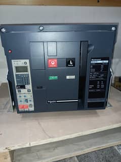 Air Circuit Breaker