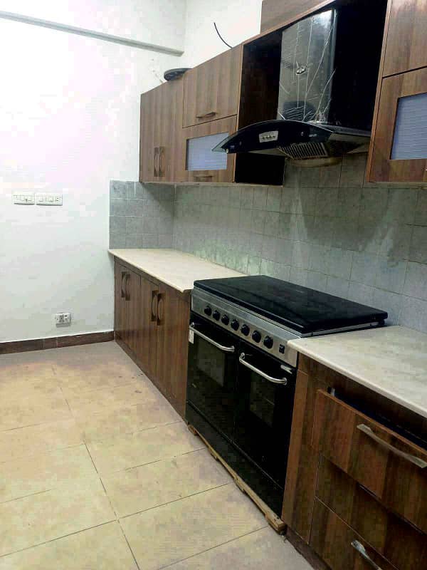 Exclusive Near Mosque & Park 5th Floor Apartment For Sale In Prime Location Call Now! 20