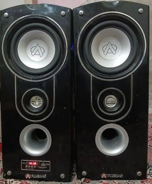 AUDIONIC CLASSIC 5 SPEAKERS 0