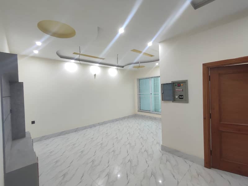 6 Marla Brand New Zero Meter House For Rent Gulberg Valley Vip Location Jaranwala Road Faisalabad 1