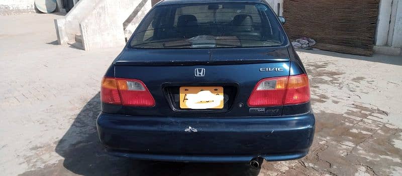 Honda Civic EXi 2000 1