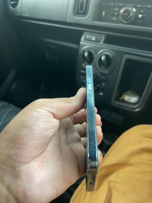 IPhone 12 Pro 128GB Non PTA 2