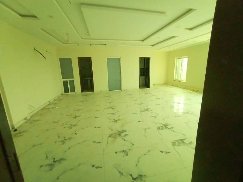 4 Marla 3rd Floor for Rent in Broadway Commercial DHA Phase 8 2