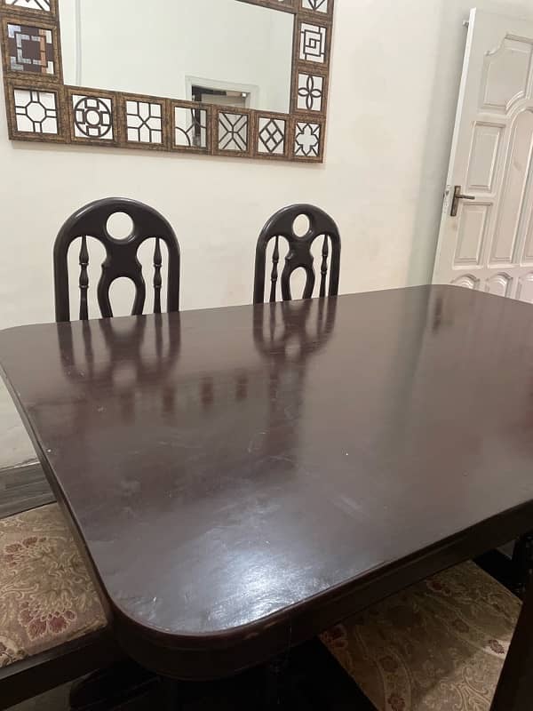 6 Seater wooden dinning table/luxery dinning 3