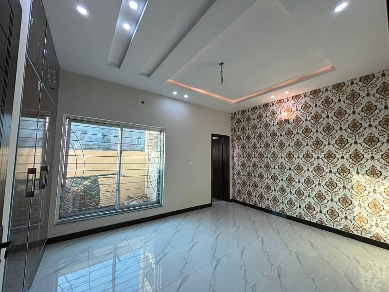 Triple Storey 5 Marla House For Sale In Central Park - Block A1 Lahore 16