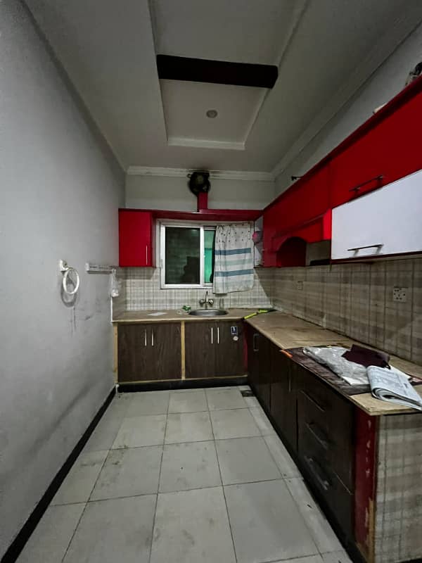 5 Marla 2 Bed Room Uper Portion In Gulraiz near Bahria Town 0