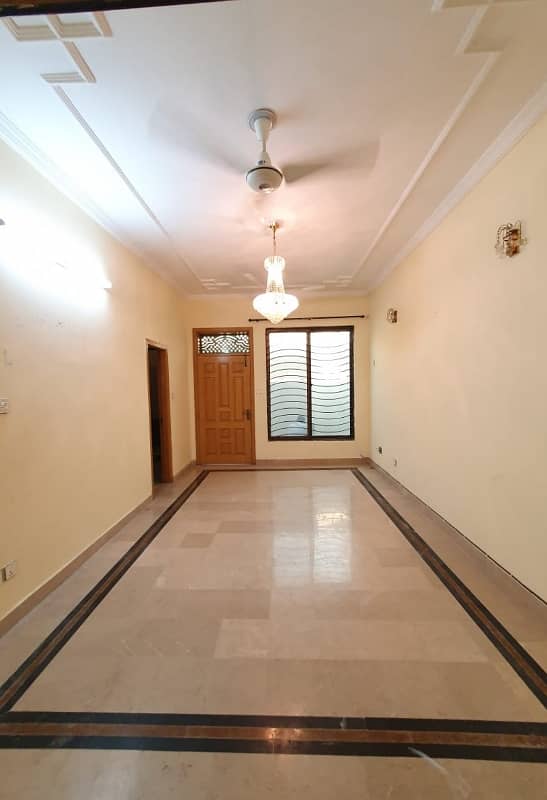 7 Marlas Upper Portion All Facilities Available G-13 8