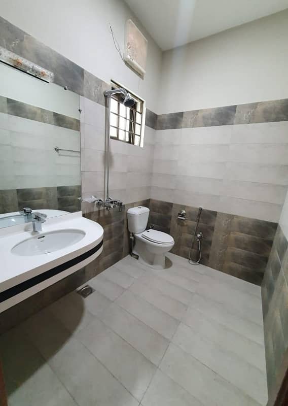 7 Marlas Upper Portion All Facilities Available G-13 10