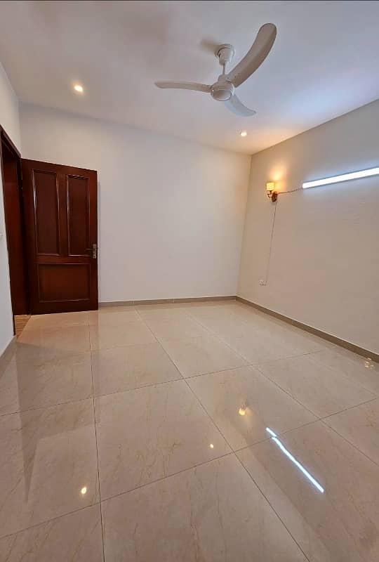 9 Marlas Luxurious Ground floor Available in G-14/4 8