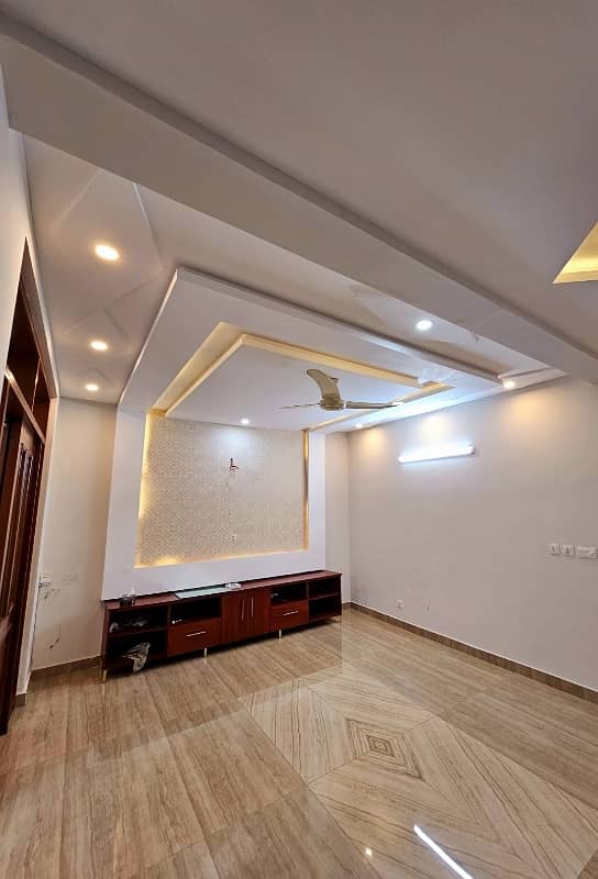 9 Marlas Luxurious Ground floor Available in G-14/4 12