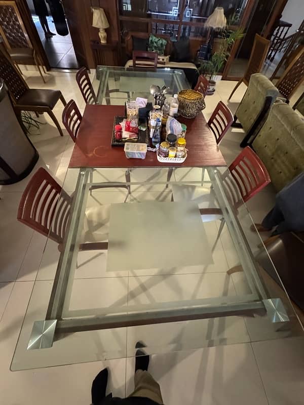 8 seater dining table urgent sale 4