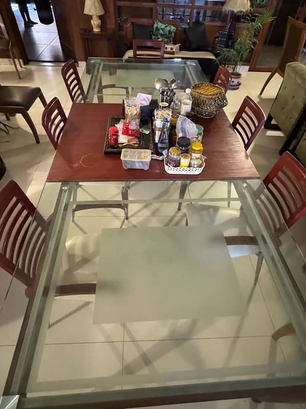 8 seater dining table urgent sale 5