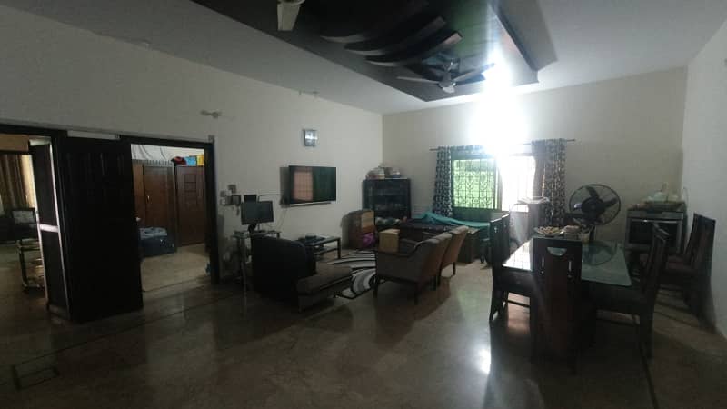 Prime Location 400 Square Yards Lower Portion For Sale In Sindh Baloch Housing Society Karachi 10