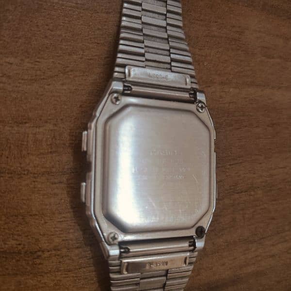 Brand new original Casio watch  best condition 9,5/10  vintage watch 4