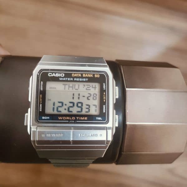 Brand new original Casio watch  best condition 9,5/10  vintage watch 5