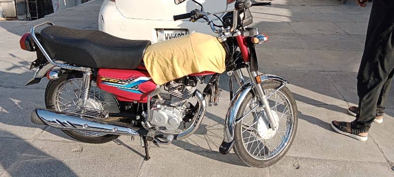 honda 125 islambad nambar 4