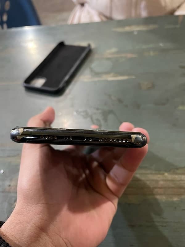 Iphone 11 Pro Max NON PTA 256gb 4