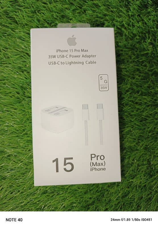 Apple i phone 15 pro max charger 5