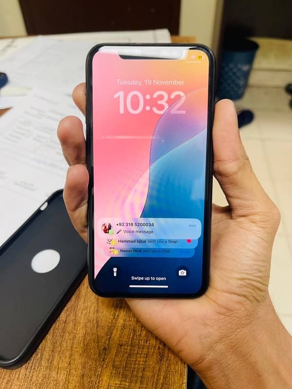 I phone 11 pro 4