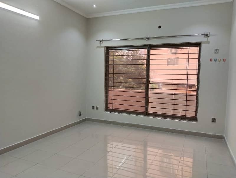 A Centrally Located House Is Available For sale In Islamabad 1