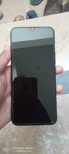 Tecno spark 4