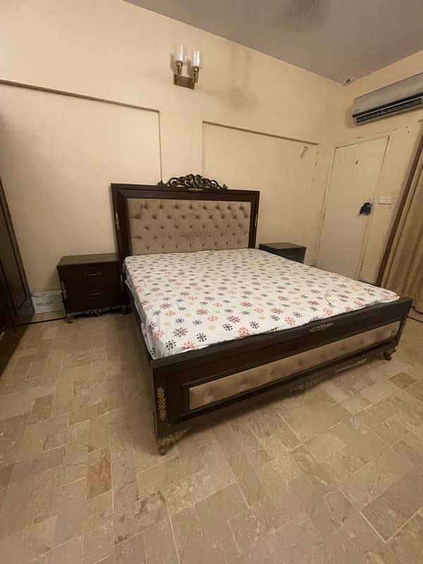 Bed set urgent sale 2